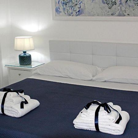 Dimora Grazia In Riva Al Mare Apartment Monopoli Exterior photo