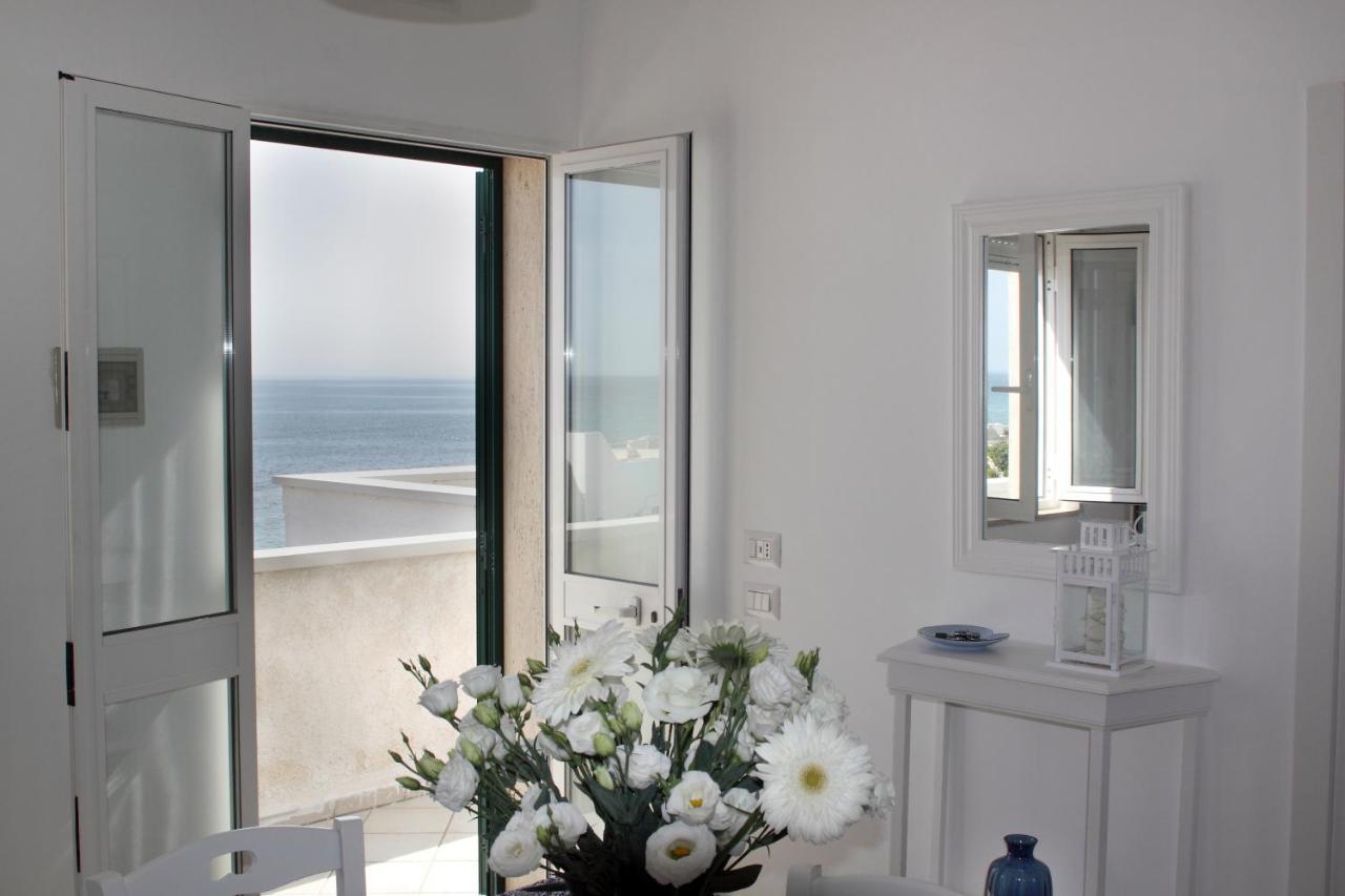 Dimora Grazia In Riva Al Mare Apartment Monopoli Exterior photo
